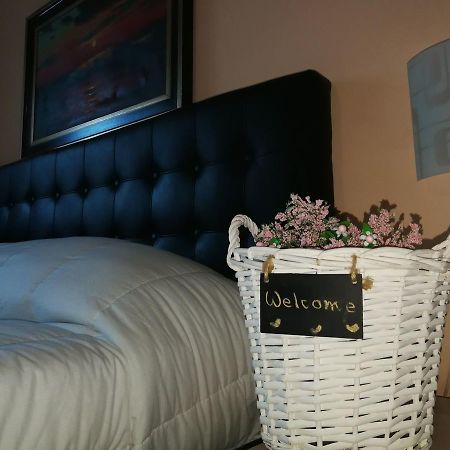 Dante Rooms Катания Екстериор снимка