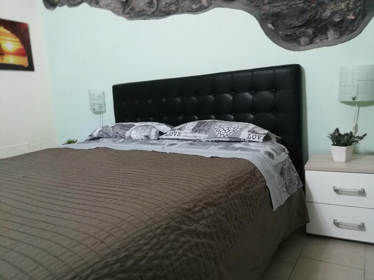 Dante Rooms Катания Екстериор снимка