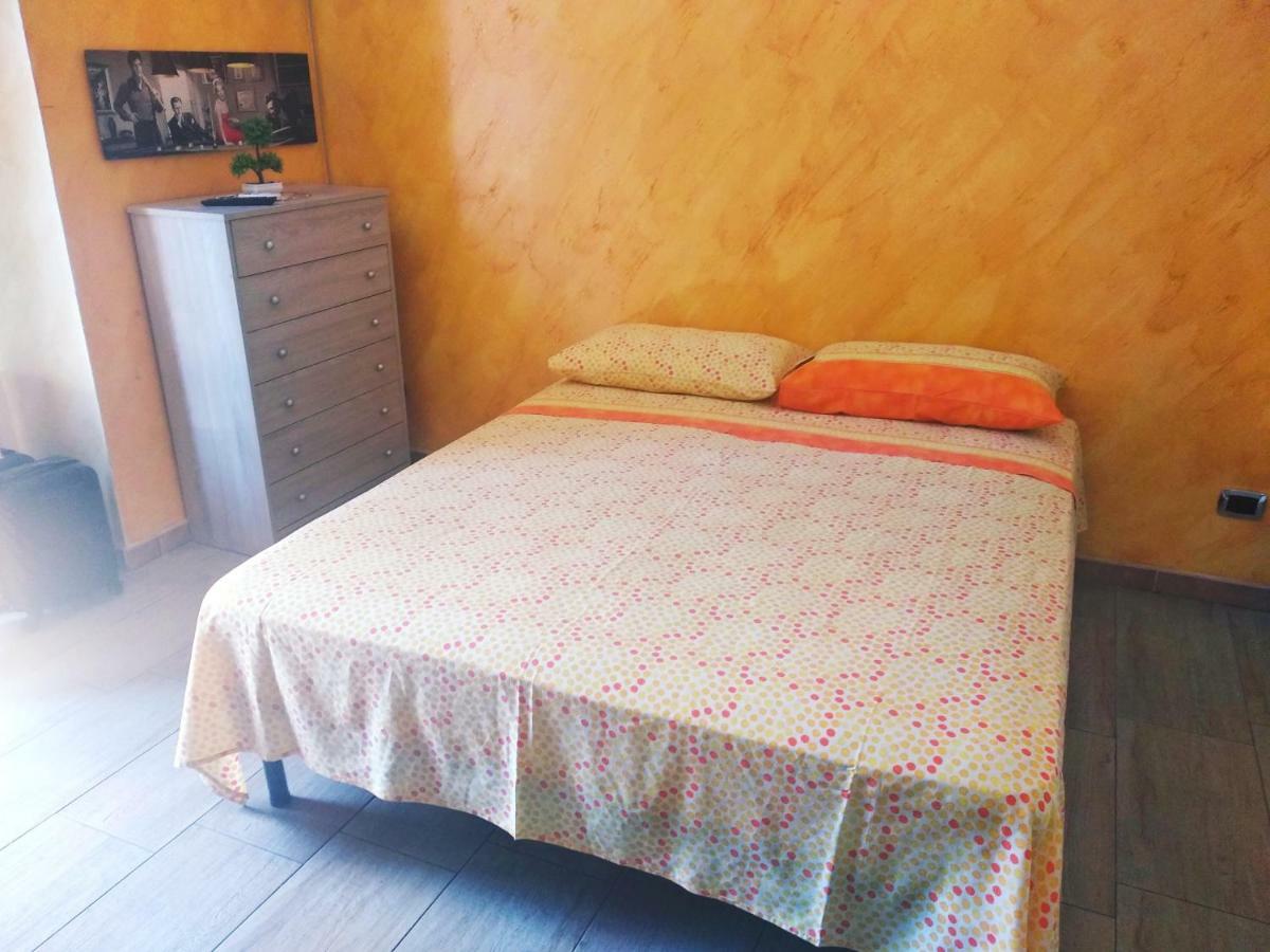 Dante Rooms Катания Екстериор снимка
